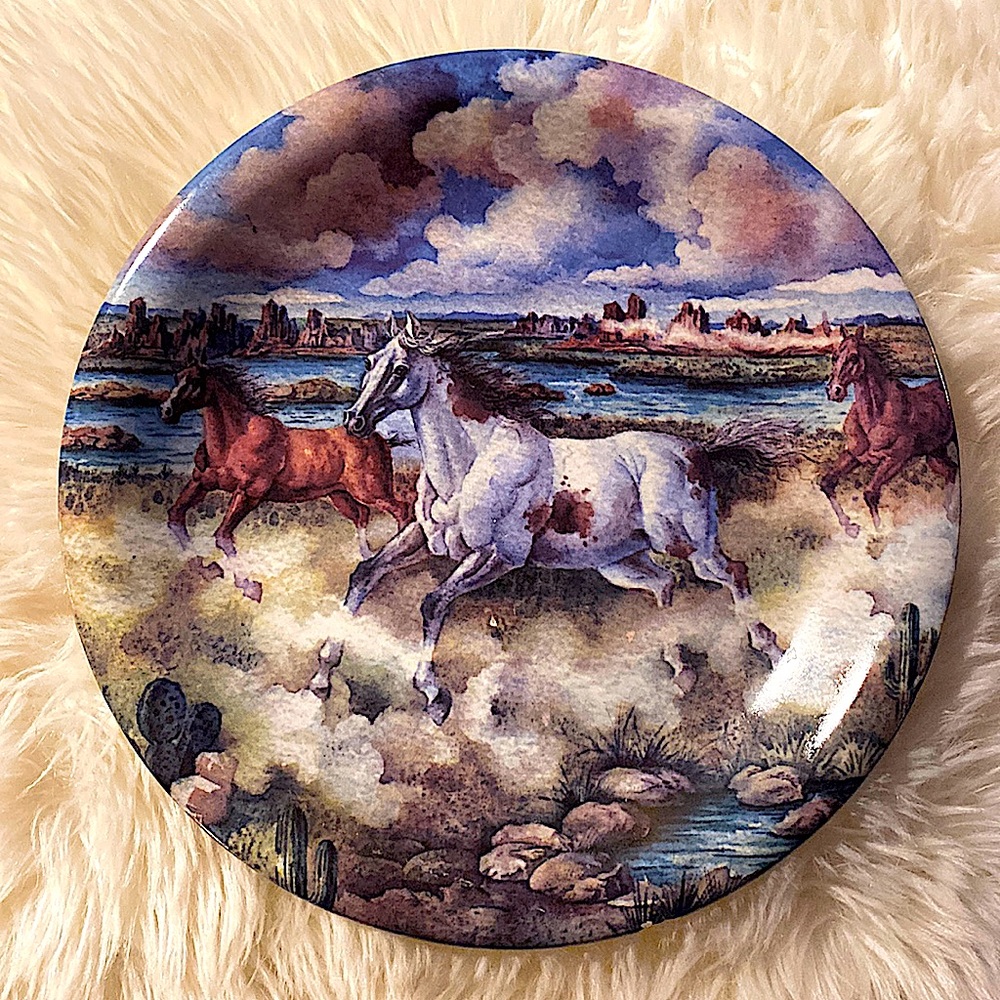Oriental Trading Company Horse Plate